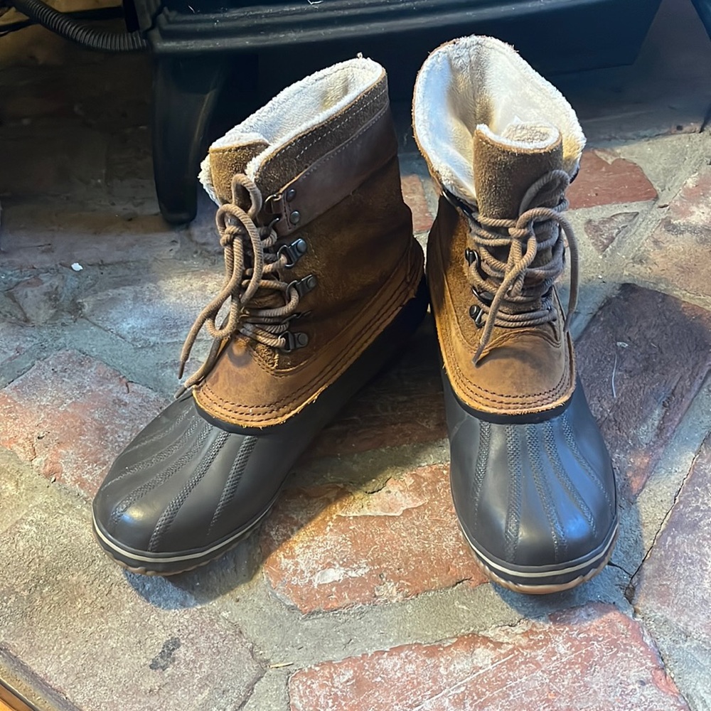 Womens size 11 Sorel boots